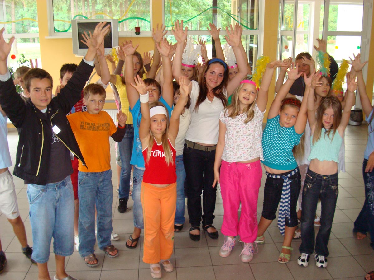 Детские летние лагеря "Академия счастья" 2013